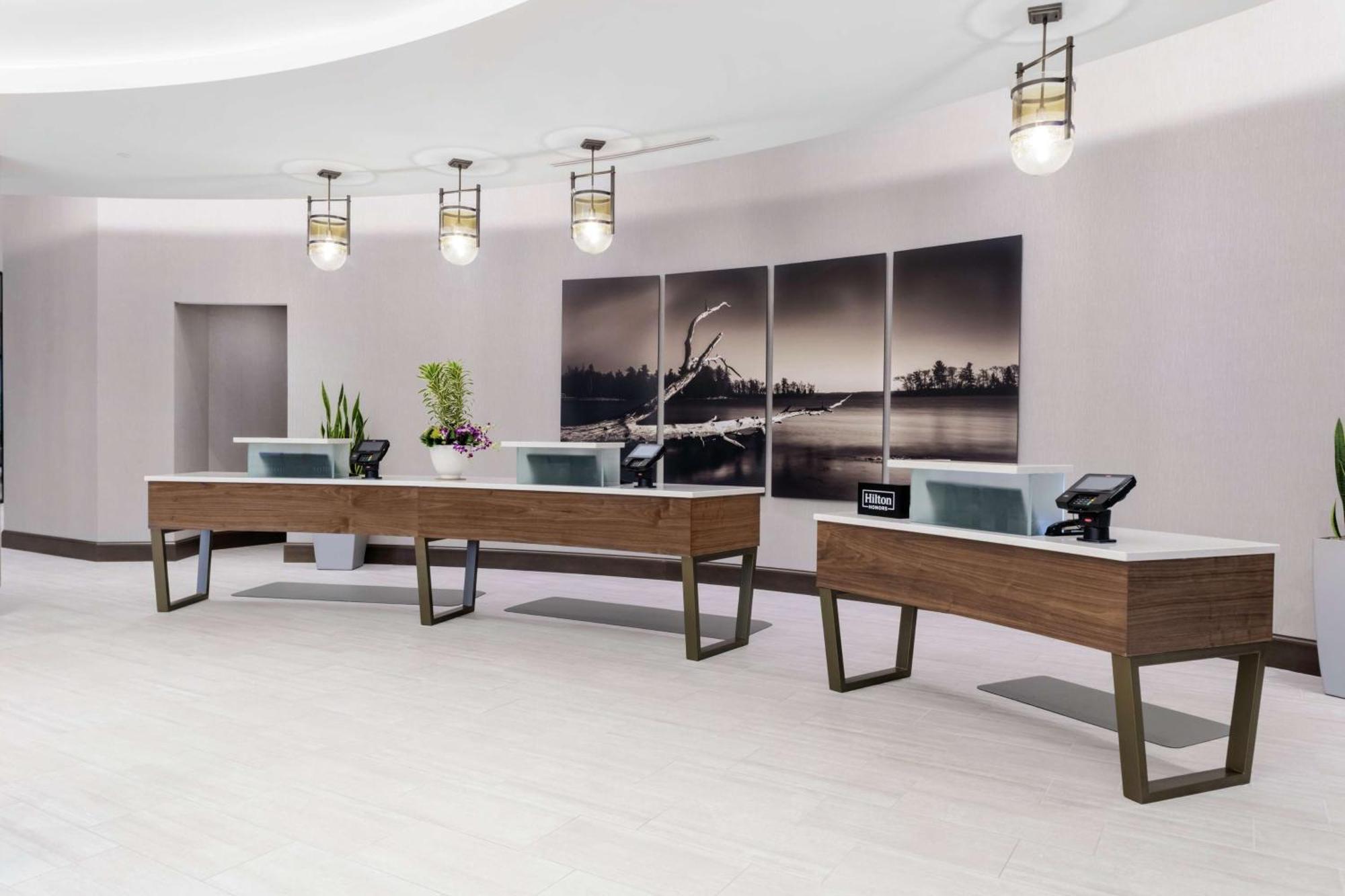 Embassy Suites By Hilton Grand Rapids Downtown Extérieur photo