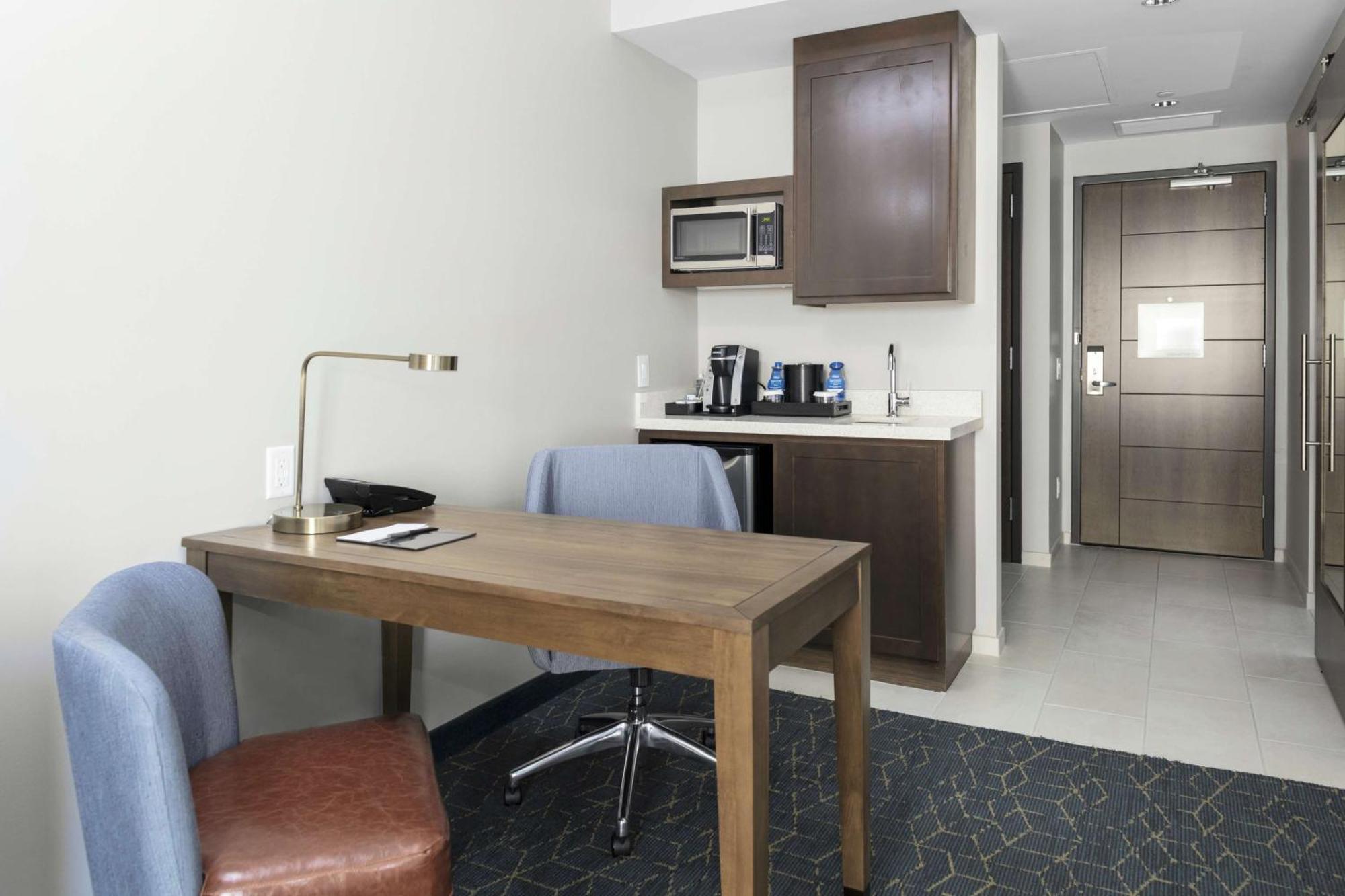 Embassy Suites By Hilton Grand Rapids Downtown Extérieur photo